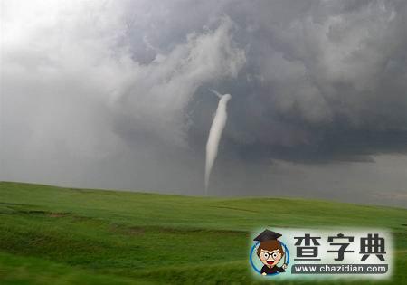超級實(shí)驗(yàn) 捕捉龍卷風(fēng)形成瞬間1