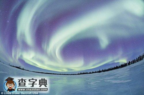 攝影師冒嚴寒拍下奇特北極光2