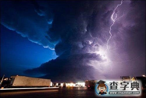 拍攝惡劣天氣下自然奇觀1
