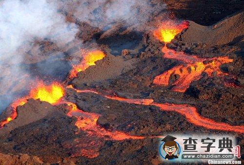 火山噴發(fā)熔巖流3