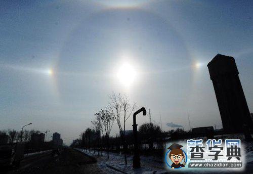 長(zhǎng)春天空出現(xiàn)“幻日”奇觀2