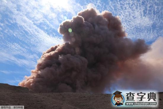 夏威夷火山缺口增至9個 巖漿噴射高度達23層樓(圖)1