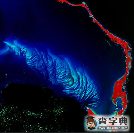 高空俯視地球：神秘島嶼像海馬10