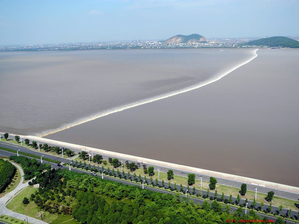 錢塘江海潮介紹